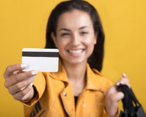 Como Nao Se Endividar Com Cartao De Credito Freepik Scaled