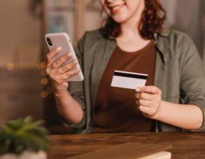 Cartão Extra Gold, Freepik